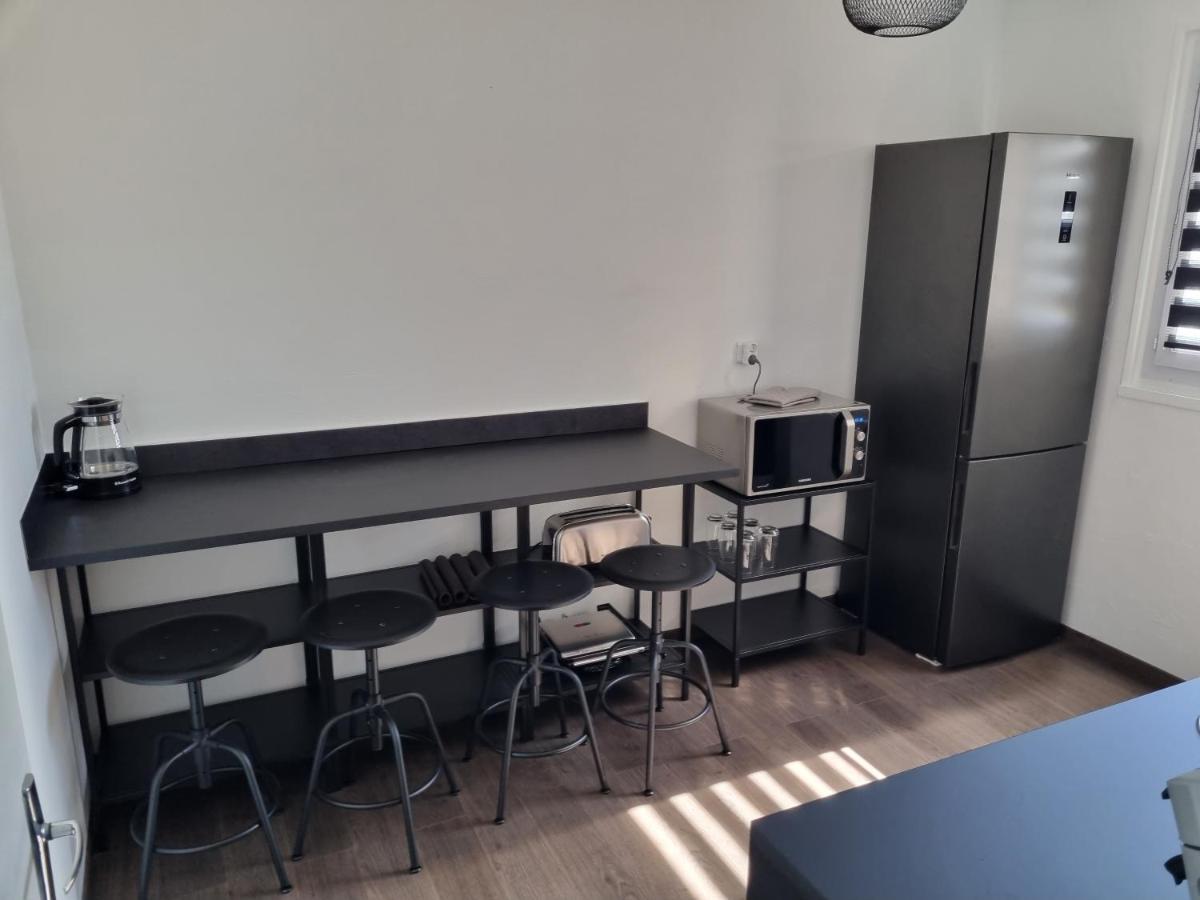 Bel Appartement 2 Chambres ,Residence Privee Givet Bagian luar foto